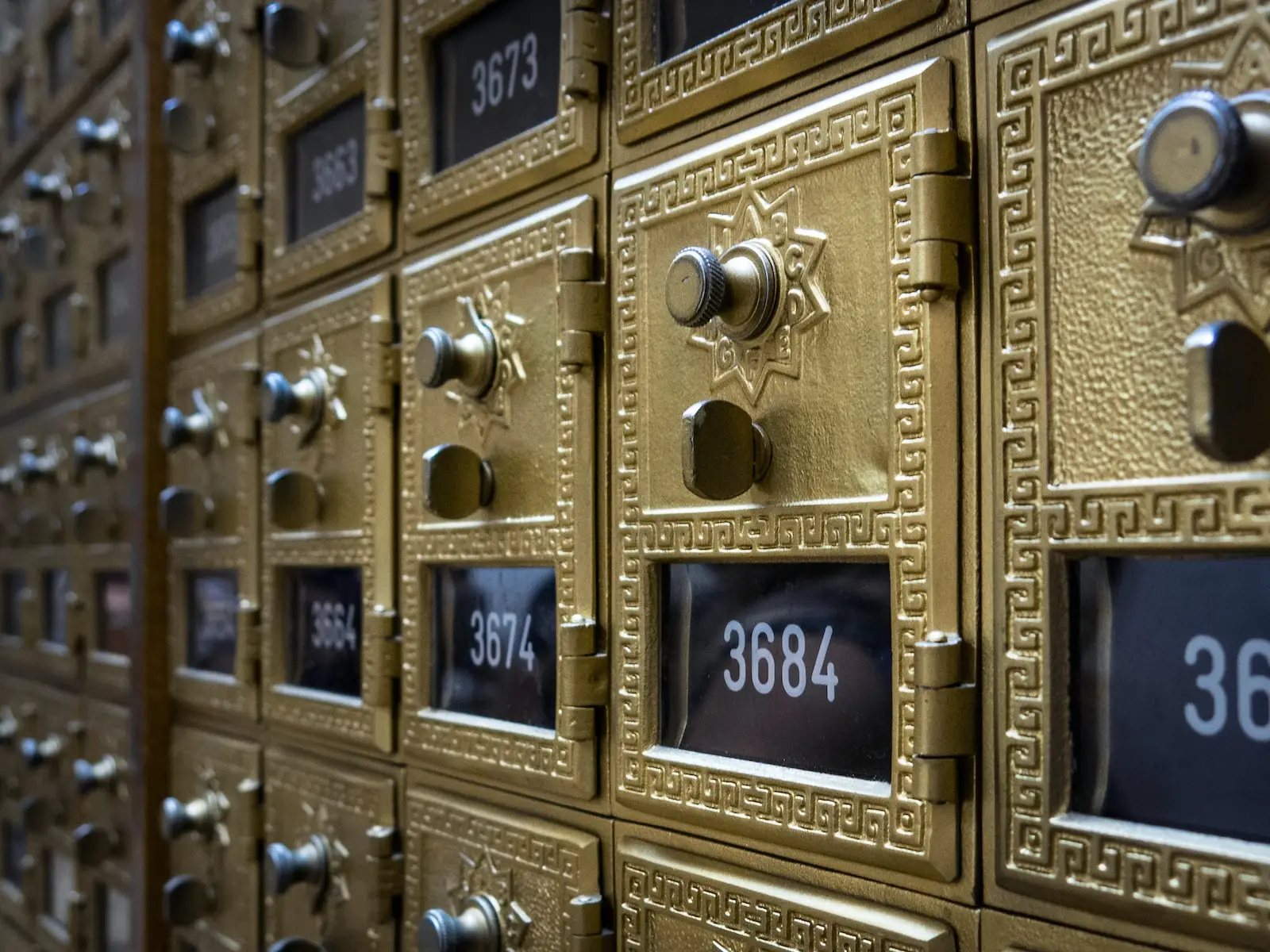 Comment comparer les fournisseurs de services de boîtes postales ?
